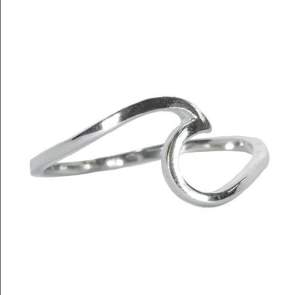 Sterling Silver Wave Ring - Picture 3 of 5